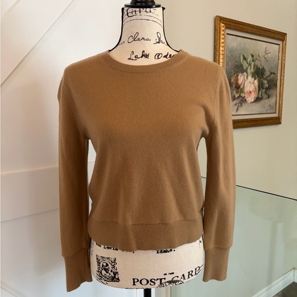 Uniqlo Sweaters - Uniqlo 100% Merino Wool Sweater